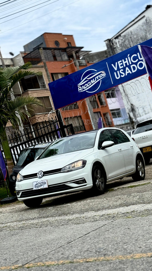 VOLKSWAGEN GOLF COMFORTLINE 1.4 TSI 2020 AUTOMÁTICO