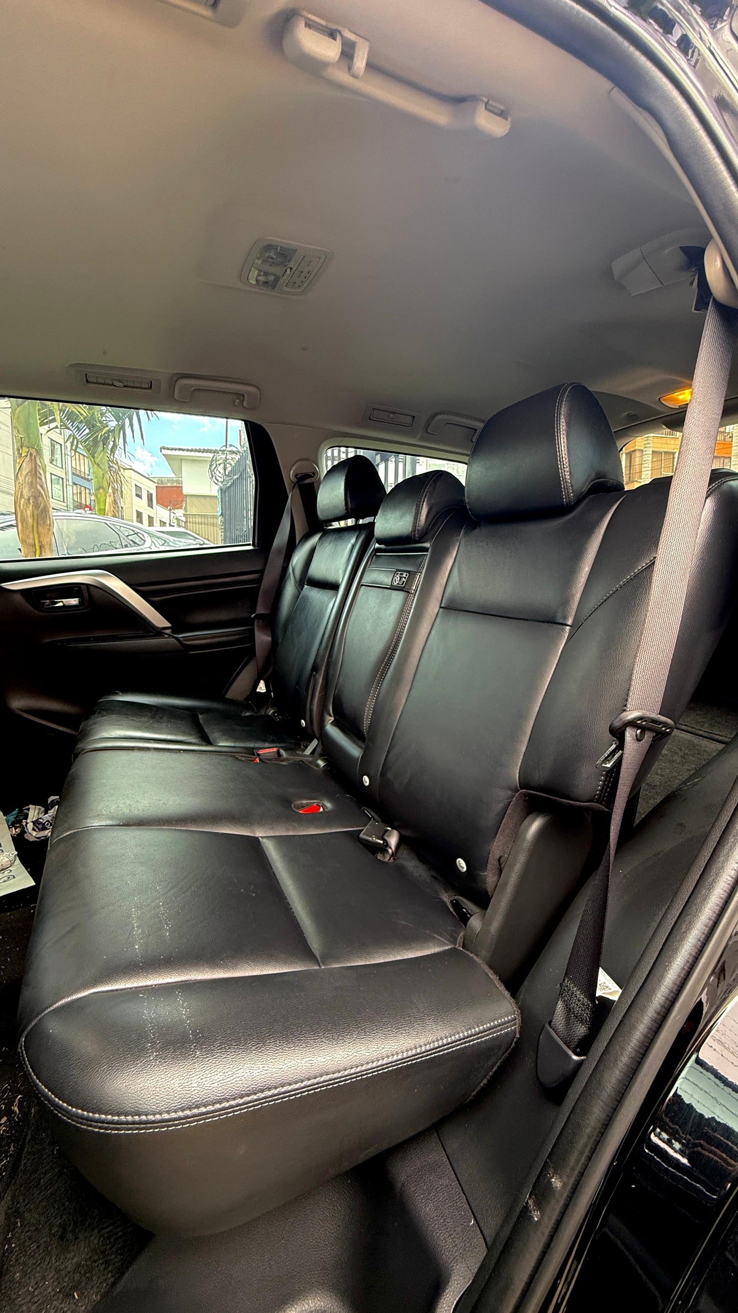 MITSUBISHI MONTERO SPORT 4x4 2.5 DIESEL 2023 AUTOMÁTICA