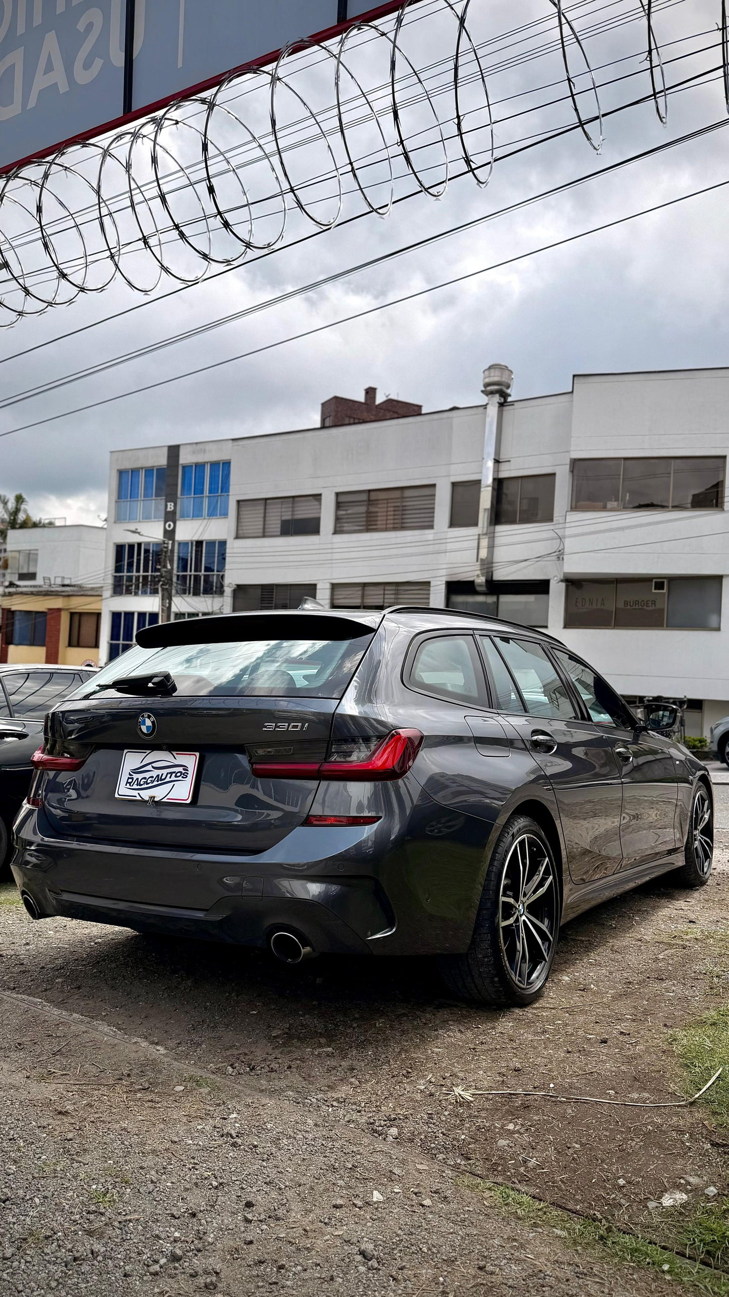 BMW 330i 2.0 PAQUETE M 2022 AUTOMÁTICO