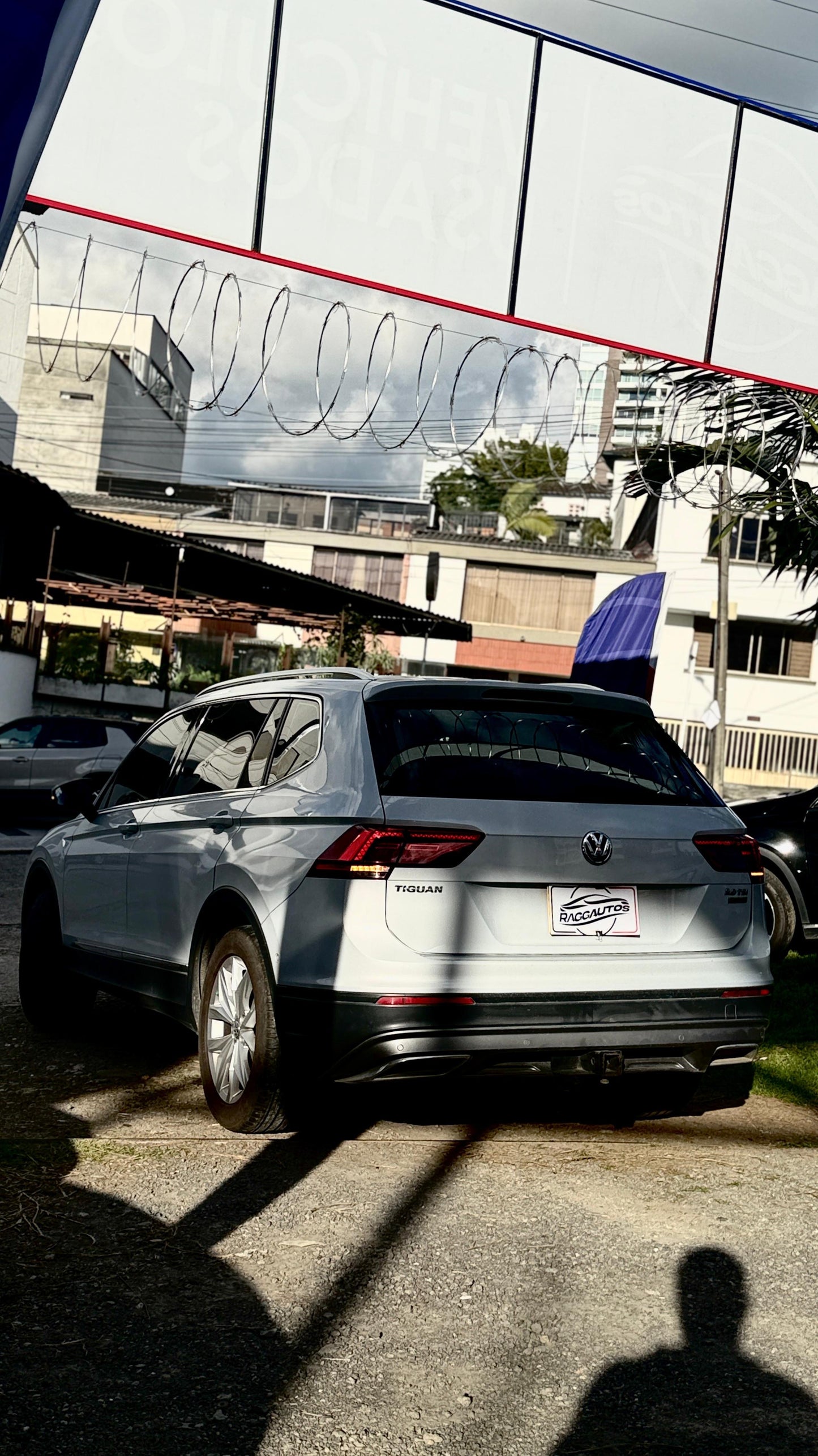 VOLKSWAGEN TIGUAN COMFORTLINE 2.0 TURBO 4x4 2018 AUTOMÁTICA