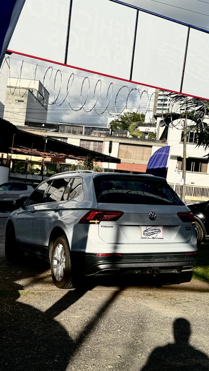 VOLKSWAGEN TIGUAN COMFORTLINE 2.0 TURBO 4x4 2018 AUTOMÁTICA
