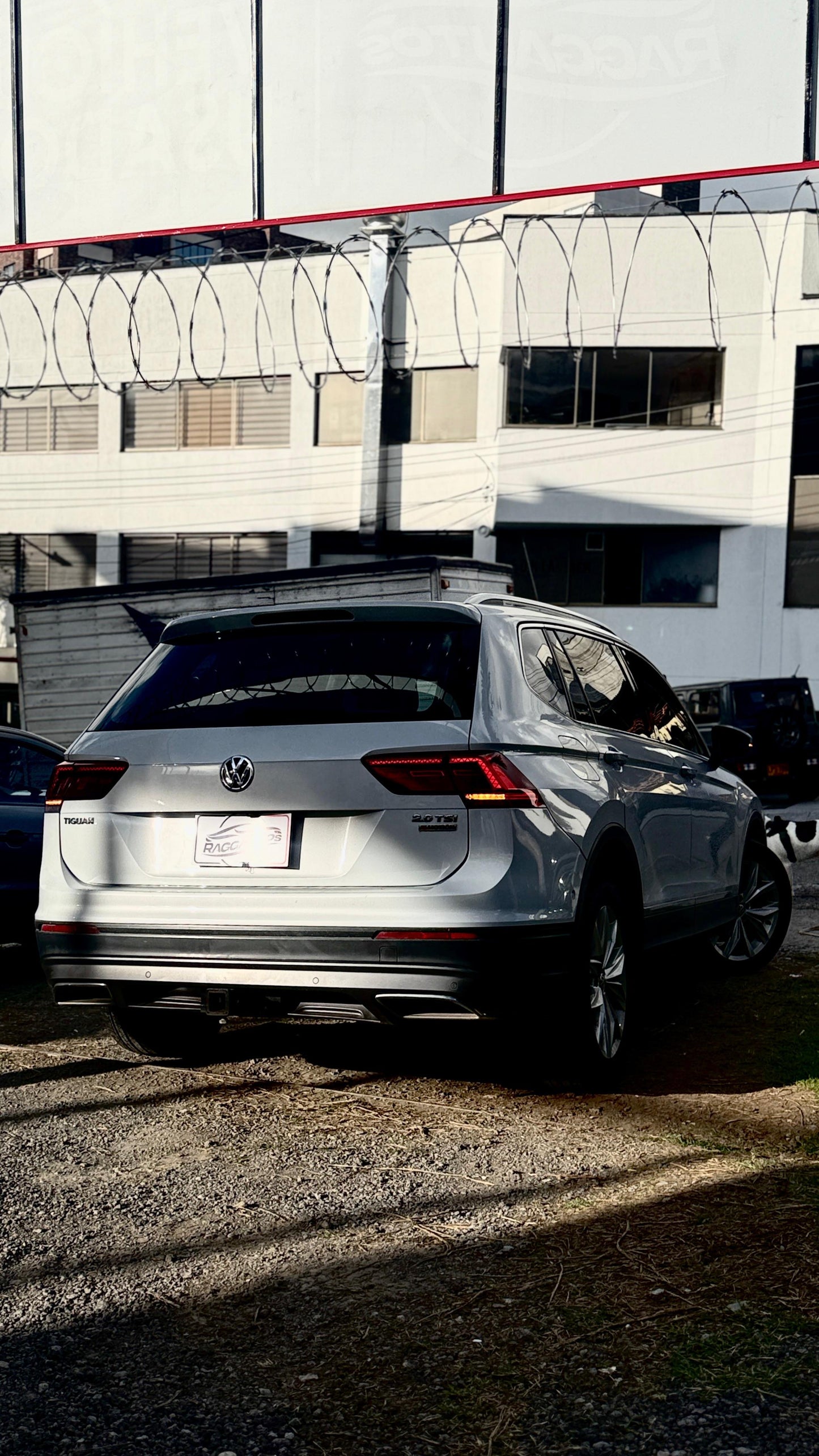 VOLKSWAGEN TIGUAN COMFORTLINE 2.0 TURBO 4x4 2018 AUTOMÁTICA