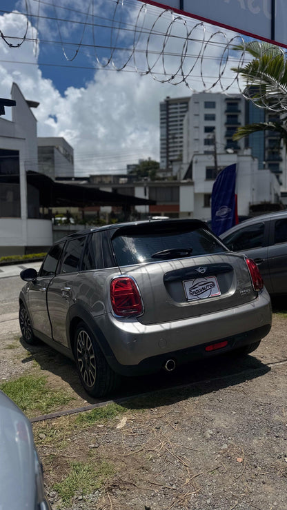 MINI COOPER SALT S55 1.5 BITURBO 2020 AUTOMÁTICO0