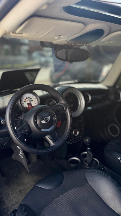 MINI COOPER R56 1.6 ASPIRADO 2013 AUTOMÁTICO