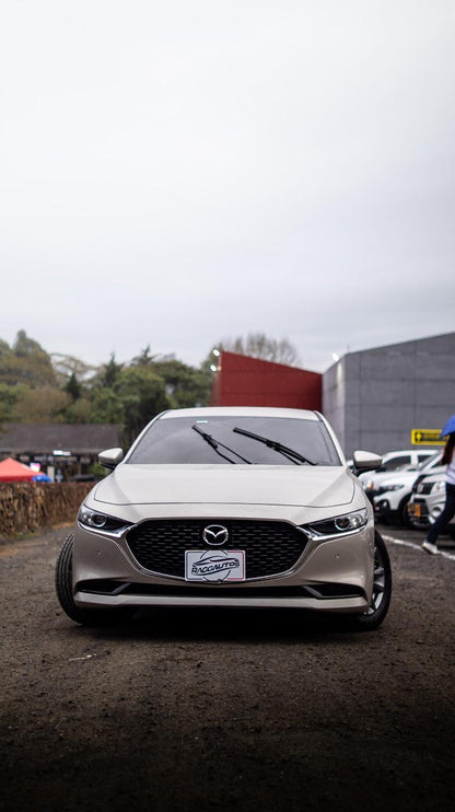 MAZDA 3 TOURING SEDÁN HYBRID 2.0 2025 AUTOMÁTICO