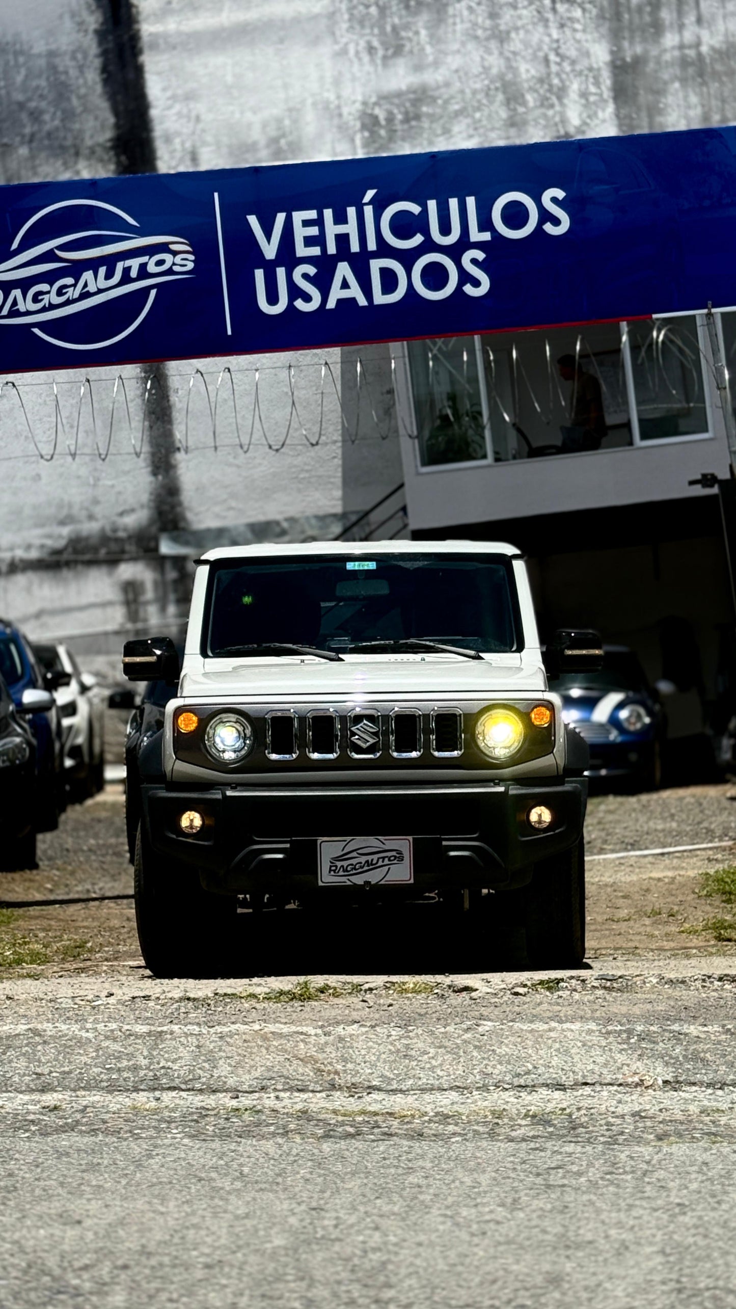 SUZUKI JIMNY ALL GRIP 4X4 FULL EQUIPO 2025 AUTOMÁTICA