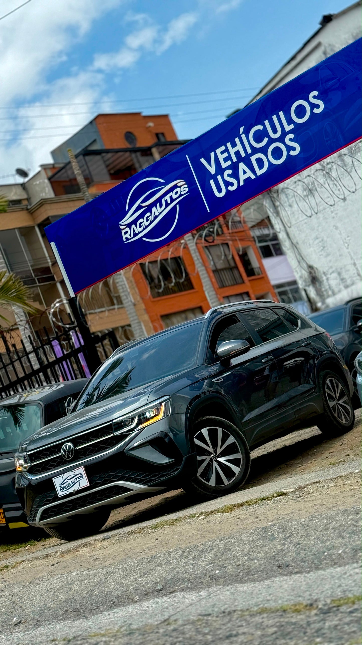 VOLKSWAGEN TAOS HIGHLINE 1.4 TSI 2023 AUTOMÁTICA