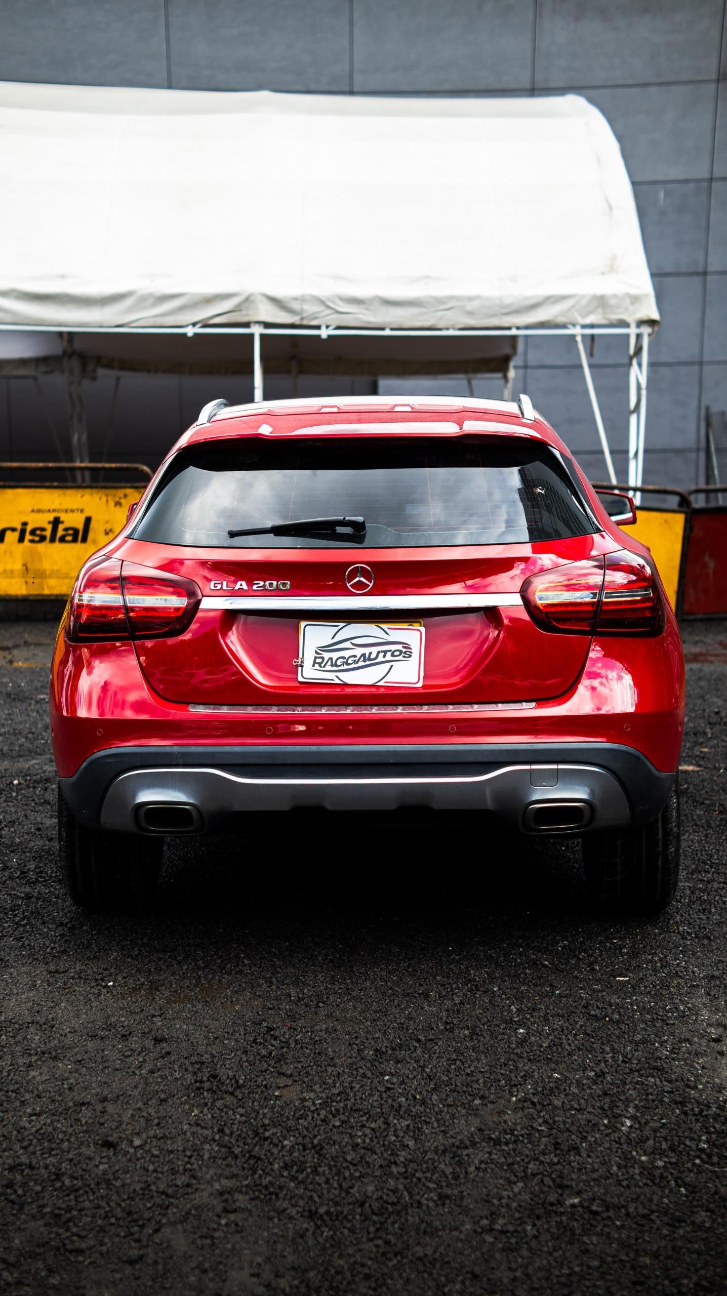 MERCEDES BENZ GLA200 URBAN 1.6 TURBO 2019 AUTOMÁTICA