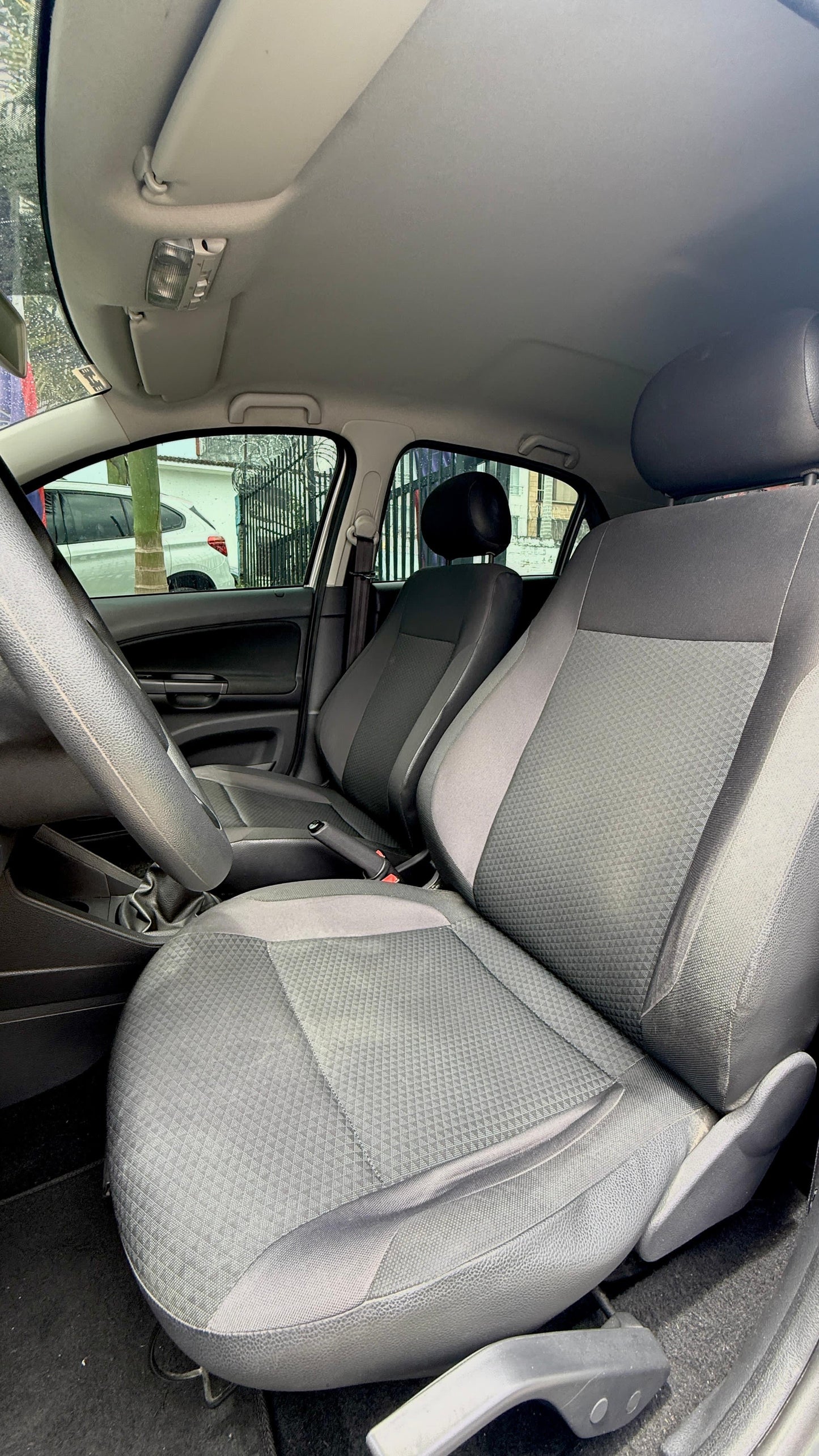 VOLKSWAGEN GOL COMFORTLINE 1.6 2021 MECÁNICO