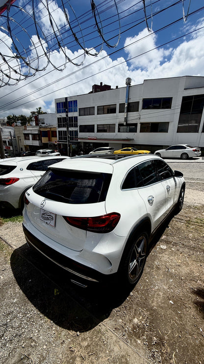 MERCEDES BENZ GLA200 1.4 TURBO 2023 AUTOMÁTICA
