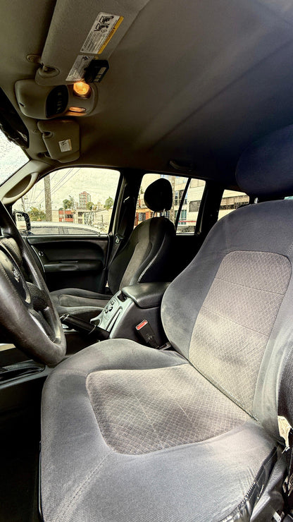 JEEP CHEROKEE LIBERTY 3.7 4x4 2004 AUTOMÁTICA