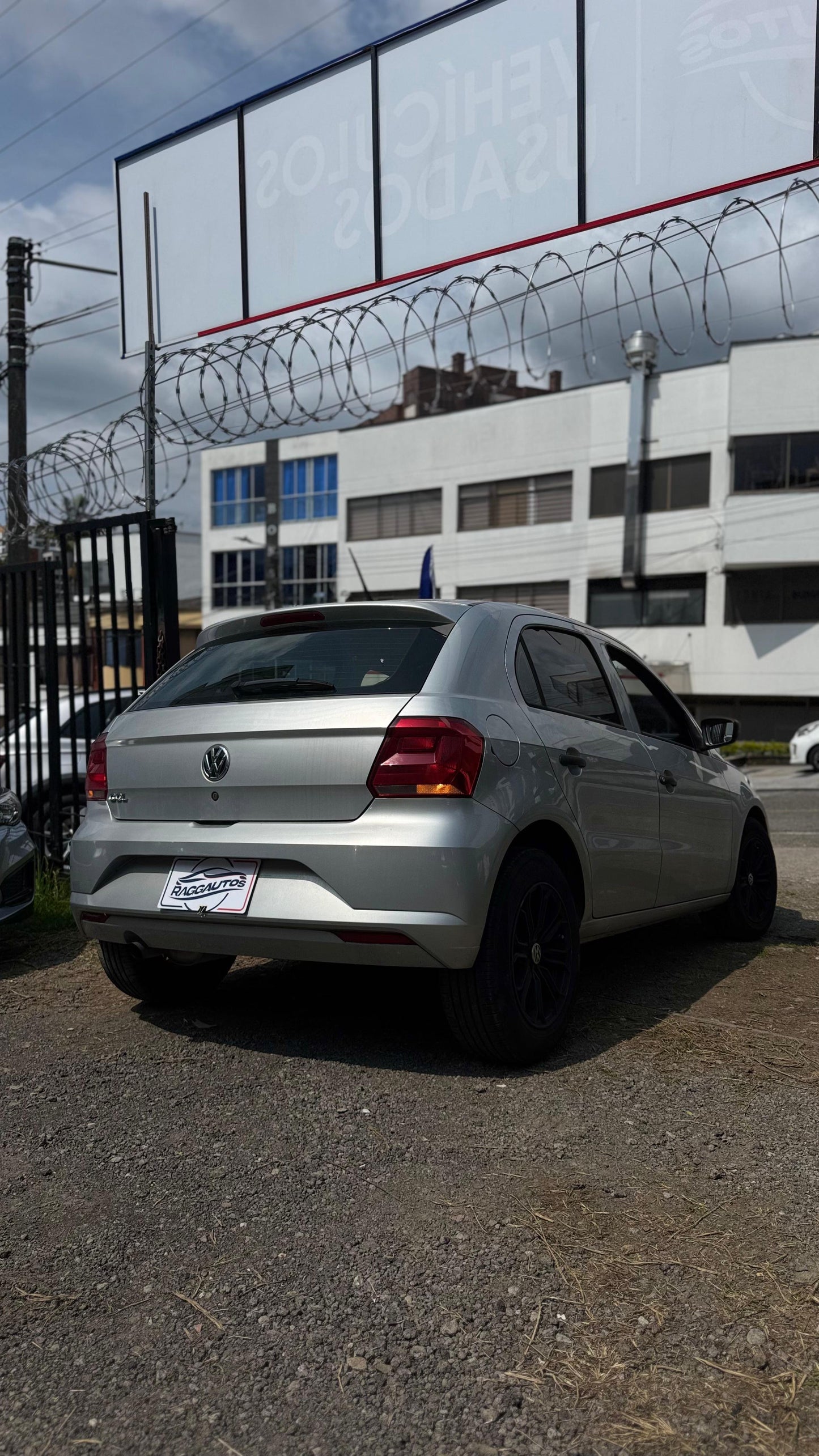 VOLKSWAGEN GOL COMFORTLINE 1.6 2019 MECÁNICO