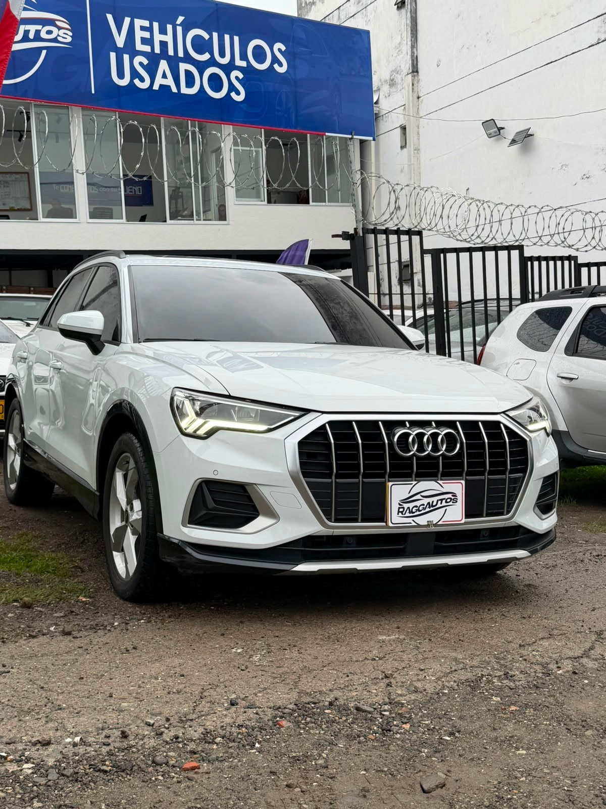 AUDI Q3 AMBITION 35 TFSI 1.4 TURBO 2022 AUTOMÁTICA