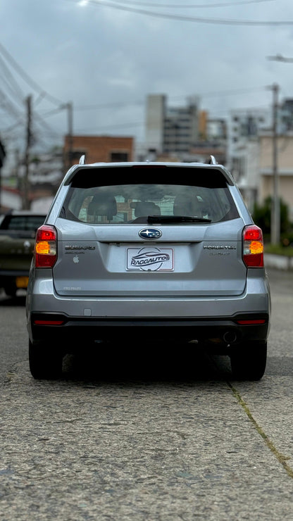 SUBARU FORESTER PREMIUM 2.0 4x4 2015 AUTOMÁTICA