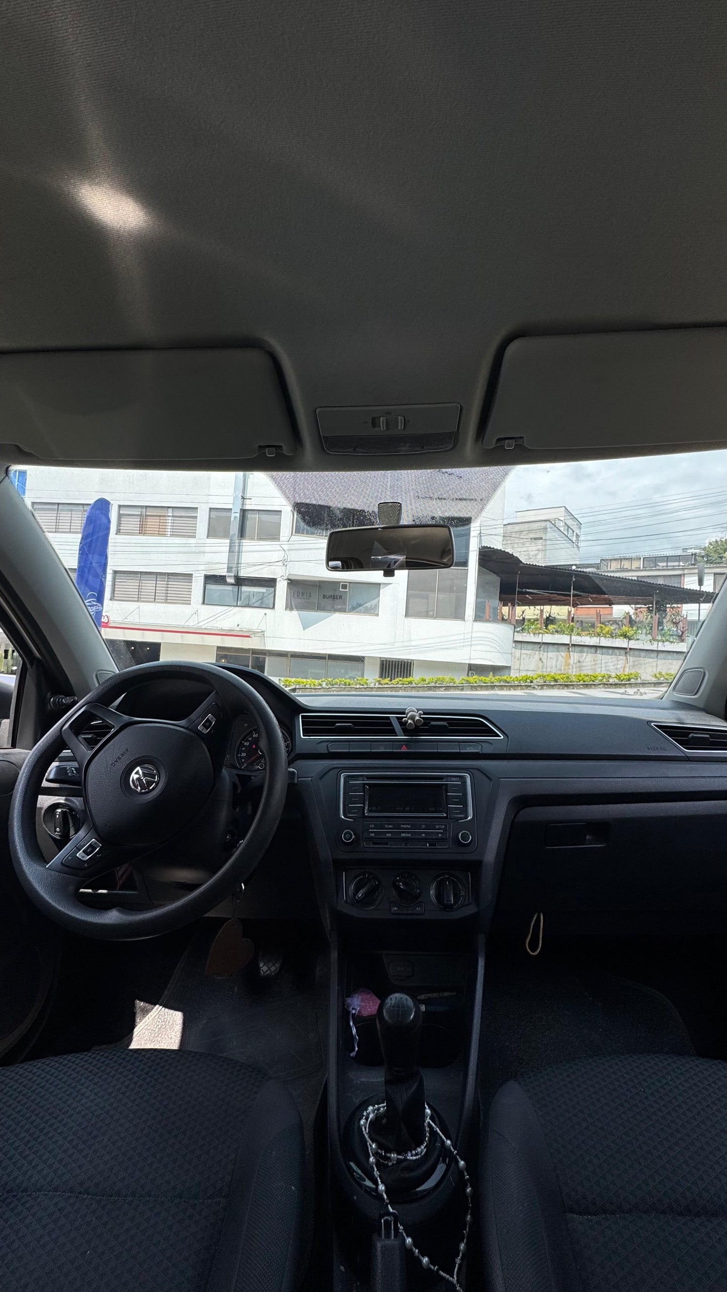 VOLKSWAGEN GOL COMFORTLINE 1.6 2019 MECÁNICO