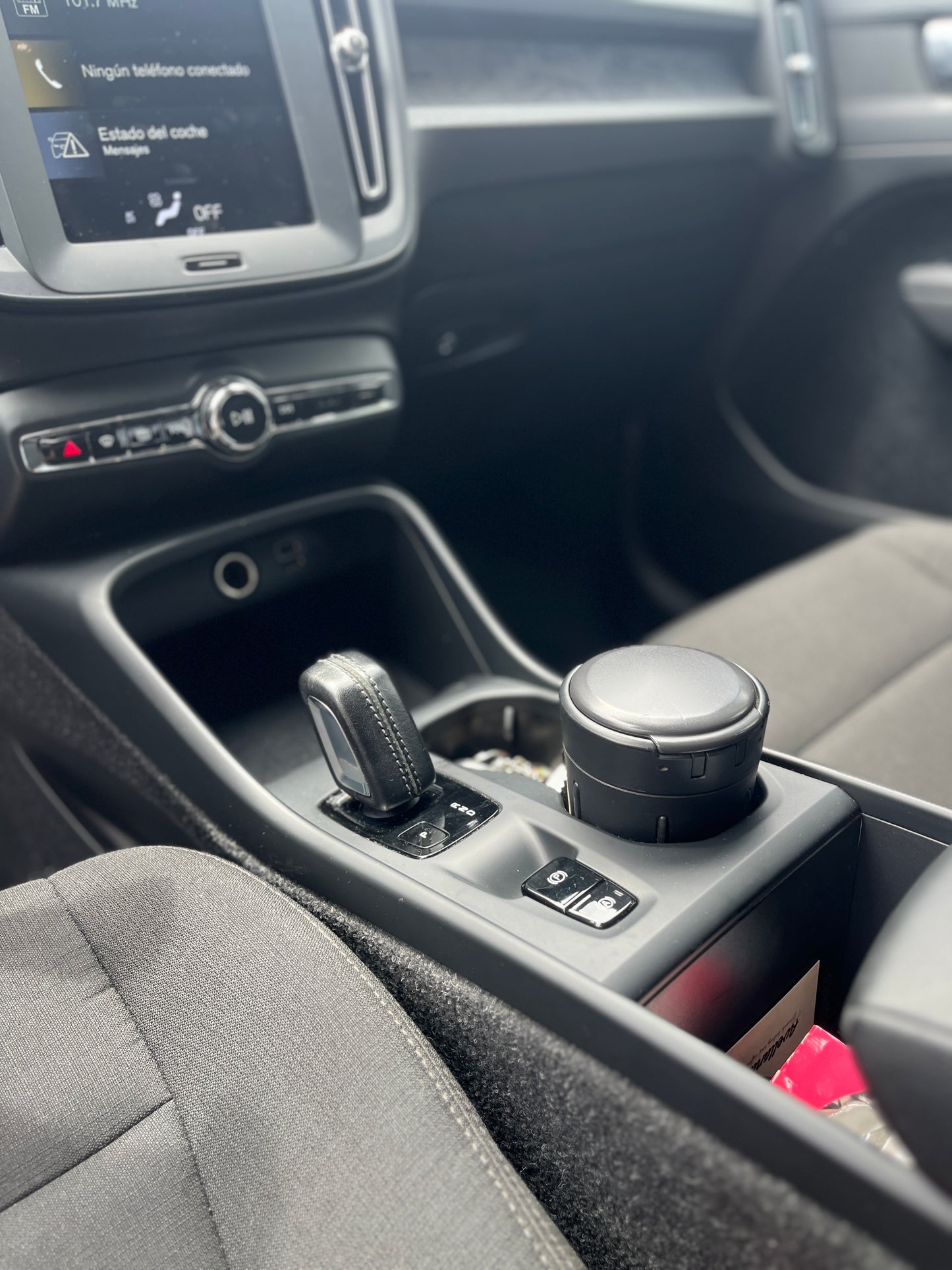 VOLVO XC40 T4 2.0 TURBO 4x2 2021 AUTOMÁTICA