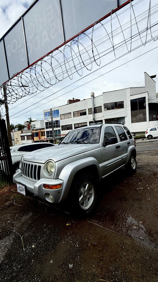 JEEP CHEROKEE LIBERTY 3.7 4x4 2004 AUTOMÁTICA