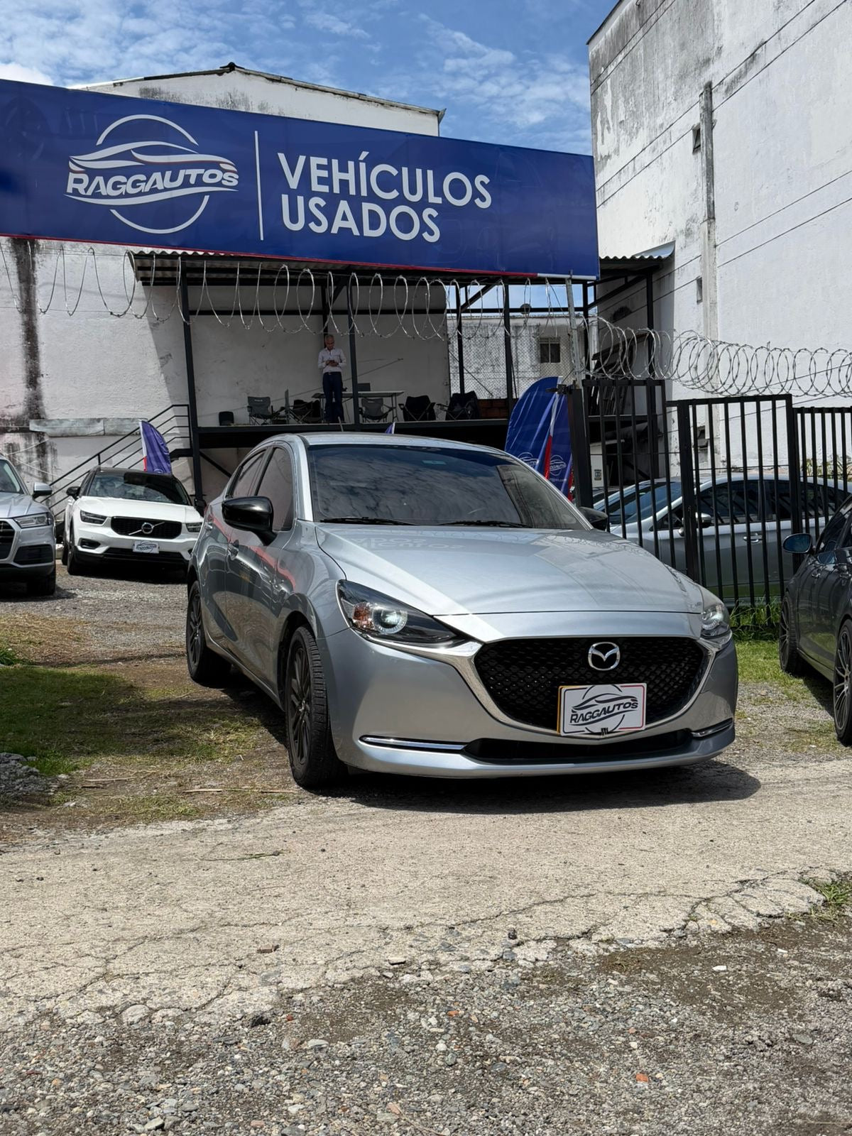 MAZDA 2 HATCHBACK SKYACTIV-G 1.5 2023 AUTOMÁTICO