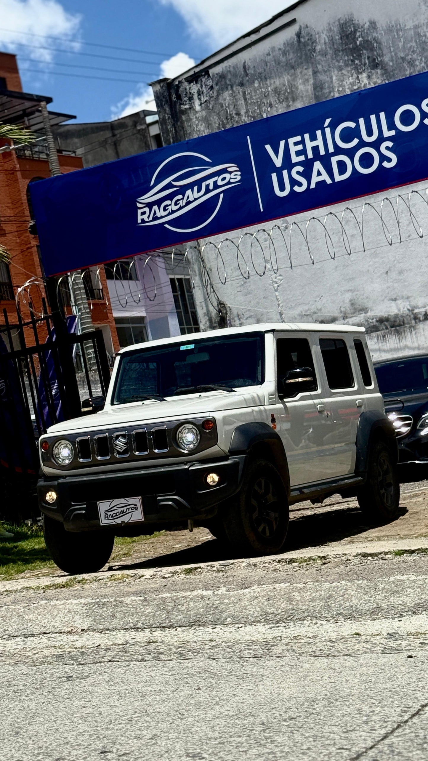SUZUKI JIMNY ALL GRIP 4X4 FULL EQUIPO 2025 AUTOMÁTICA