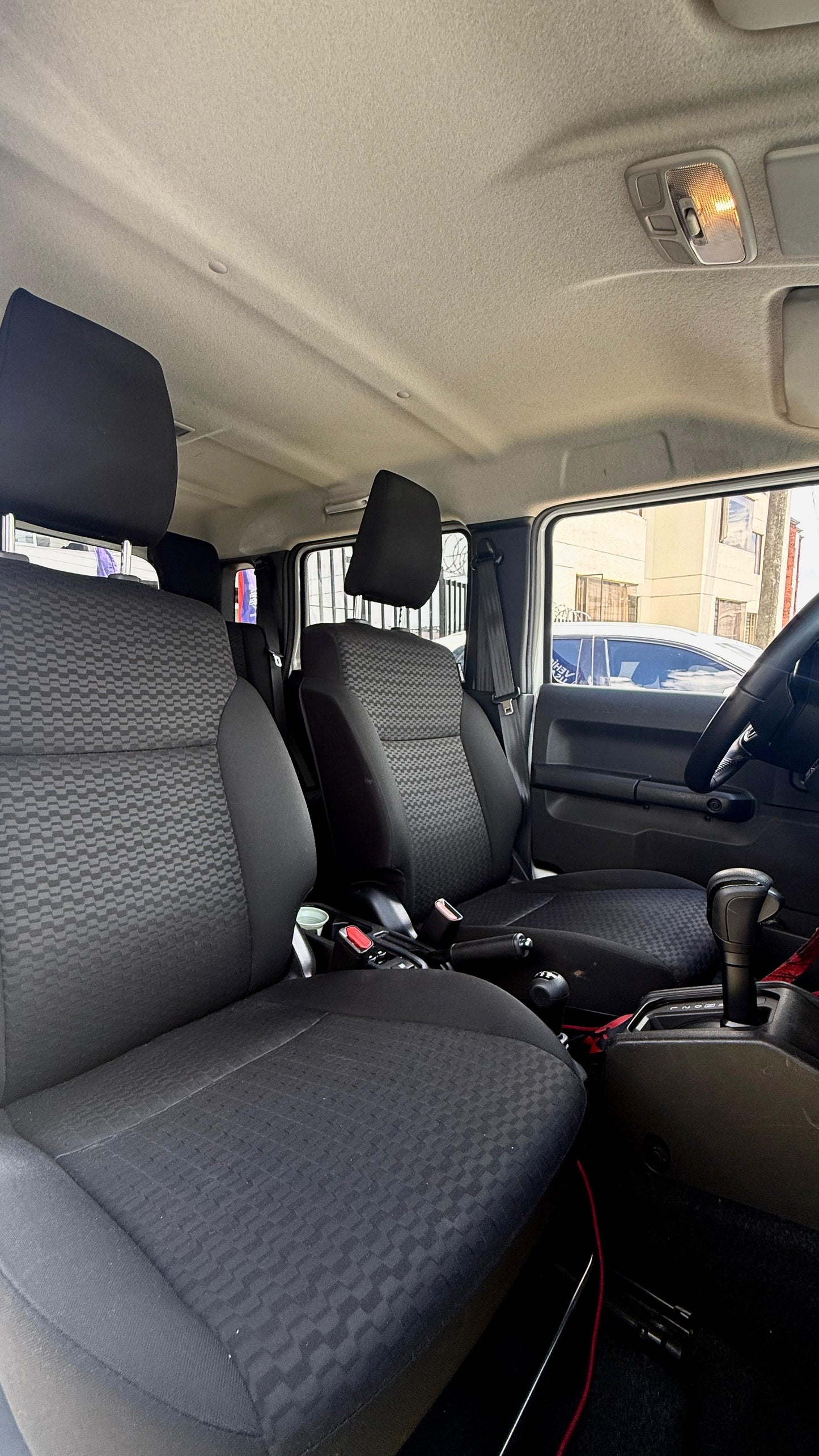 SUZUKI JIMNY ALL GRIP 4X4 FULL EQUIPO 2025 AUTOMÁTICA