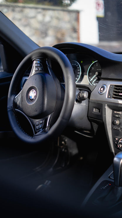 BMW 320i SEDÁN 2.0 GASOLINA 2008 AUTOMÁTICO