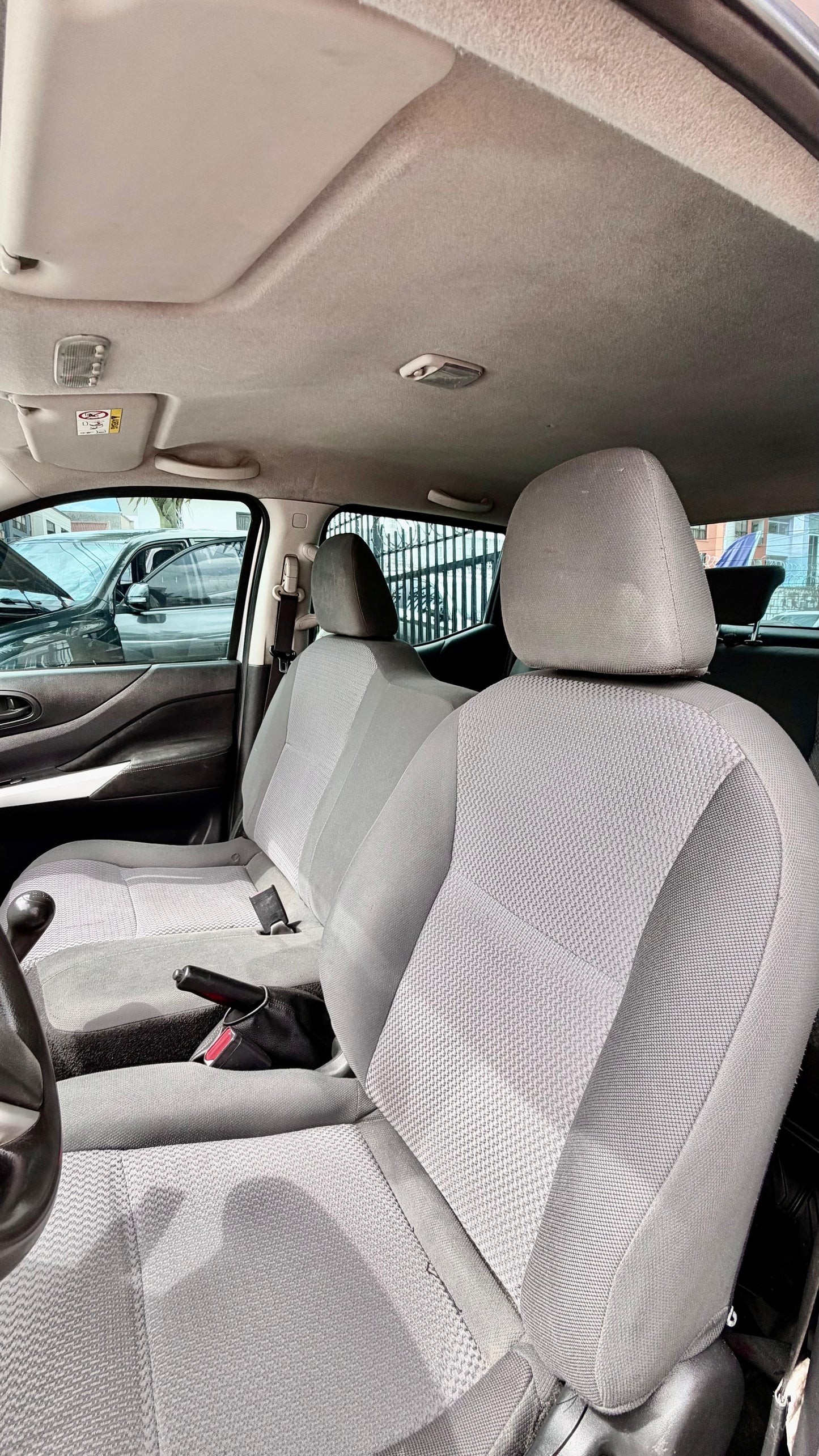 NISSAN FRONTIER NP300 2.5 GASOLINA 4x2 2020 MECÁNICA