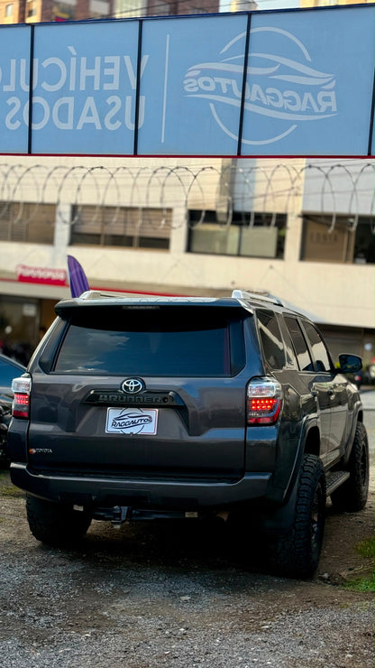 TOYOTA 4RUNNER SR5 4.0 4x4 2016 AUTOMÁTICA