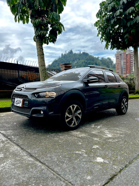 CITROEN CACTUS SHINE C4 2022 AUTOMÁTICA