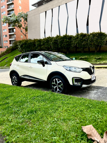 RENAULT CAPTUR INTENSE 2017 AUTOMÁTICA