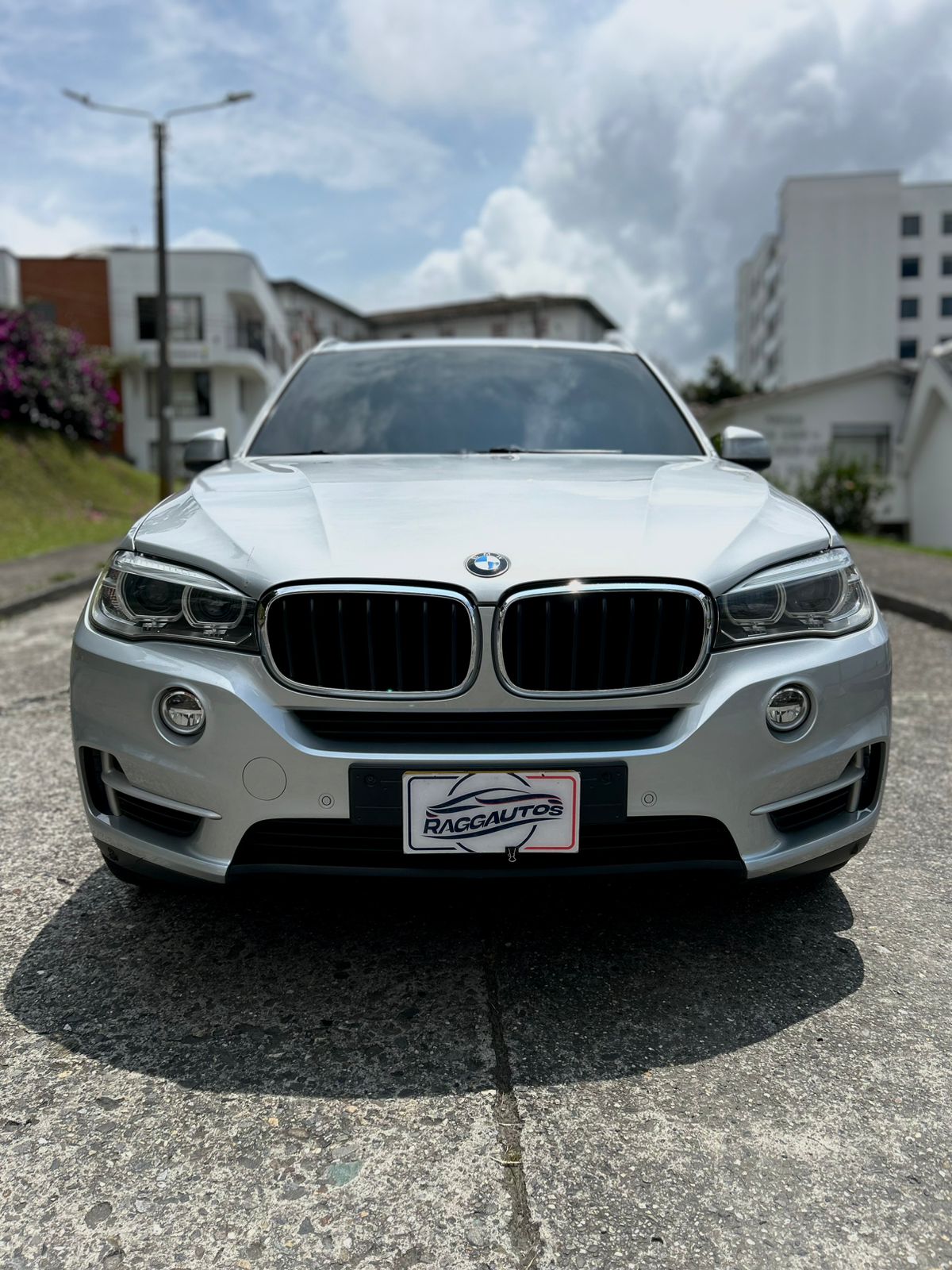 BMW X5 3.0 TWIN TURBO DIESEL 2015 AUTOMÁTICO