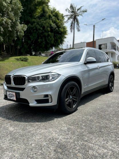 BMW X5 3.0 TWIN TURBO DIESEL 2015 AUTOMÁTICO