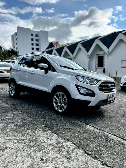 FORD ECO SPORT TITANIUM FULL EQUIPO 2018 AUTOMÁTICA