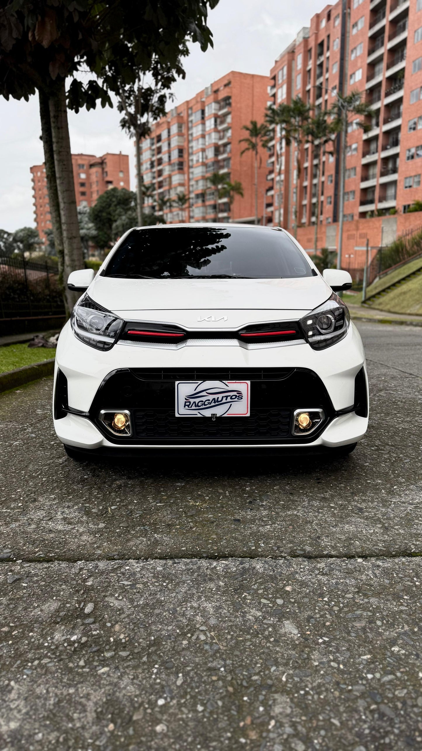 KIA PICANTO GT LINE 1.2 2023 AUTOMÁTICO