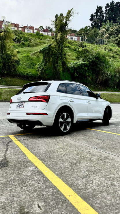 AUDI Q5 BLACKEDITION 45 TFSI QUATTRO 2019 AUTOMÁTICA