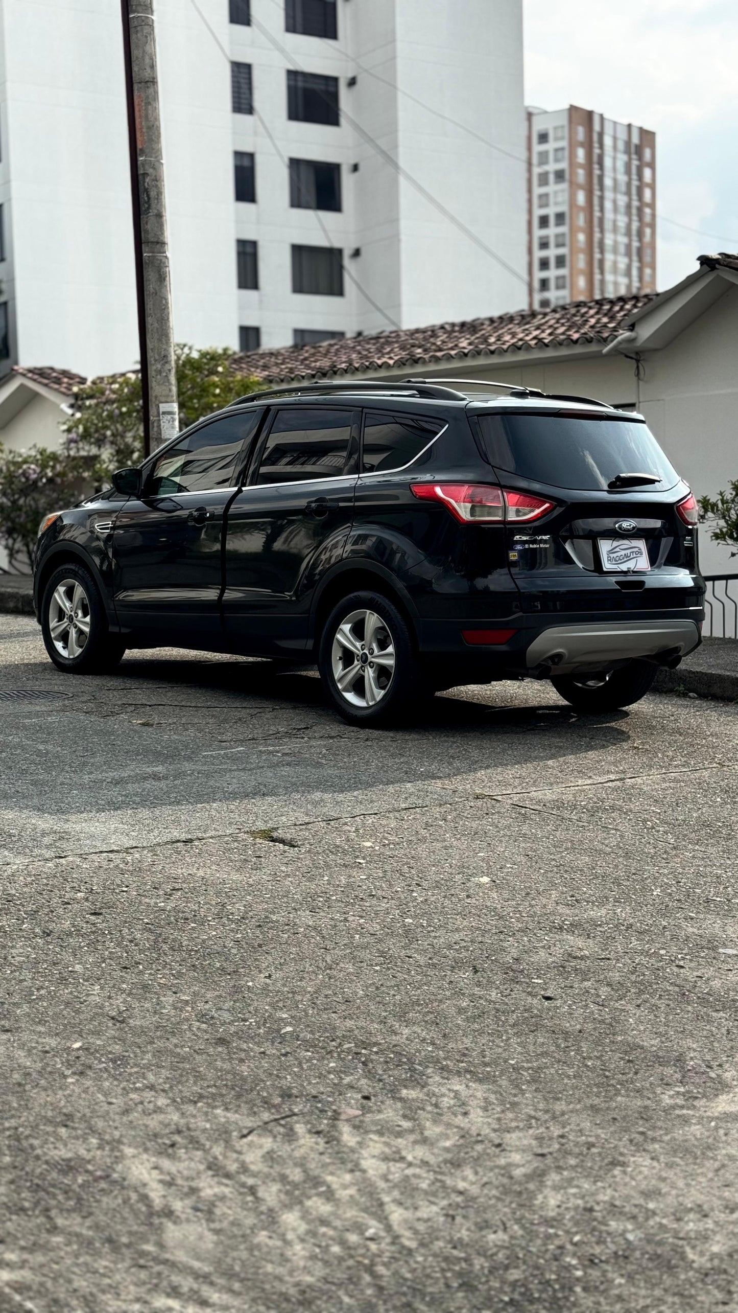 FORD ESCAPE SE 2.0 2015 AUTOMÁTICA