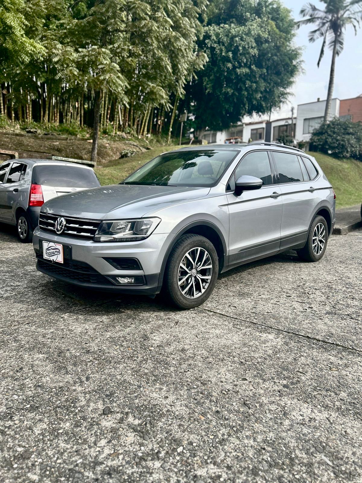 VOLKSWAGEN TIGUAN TSI 1.4 TURBO 2020 AUTOMÁTICA