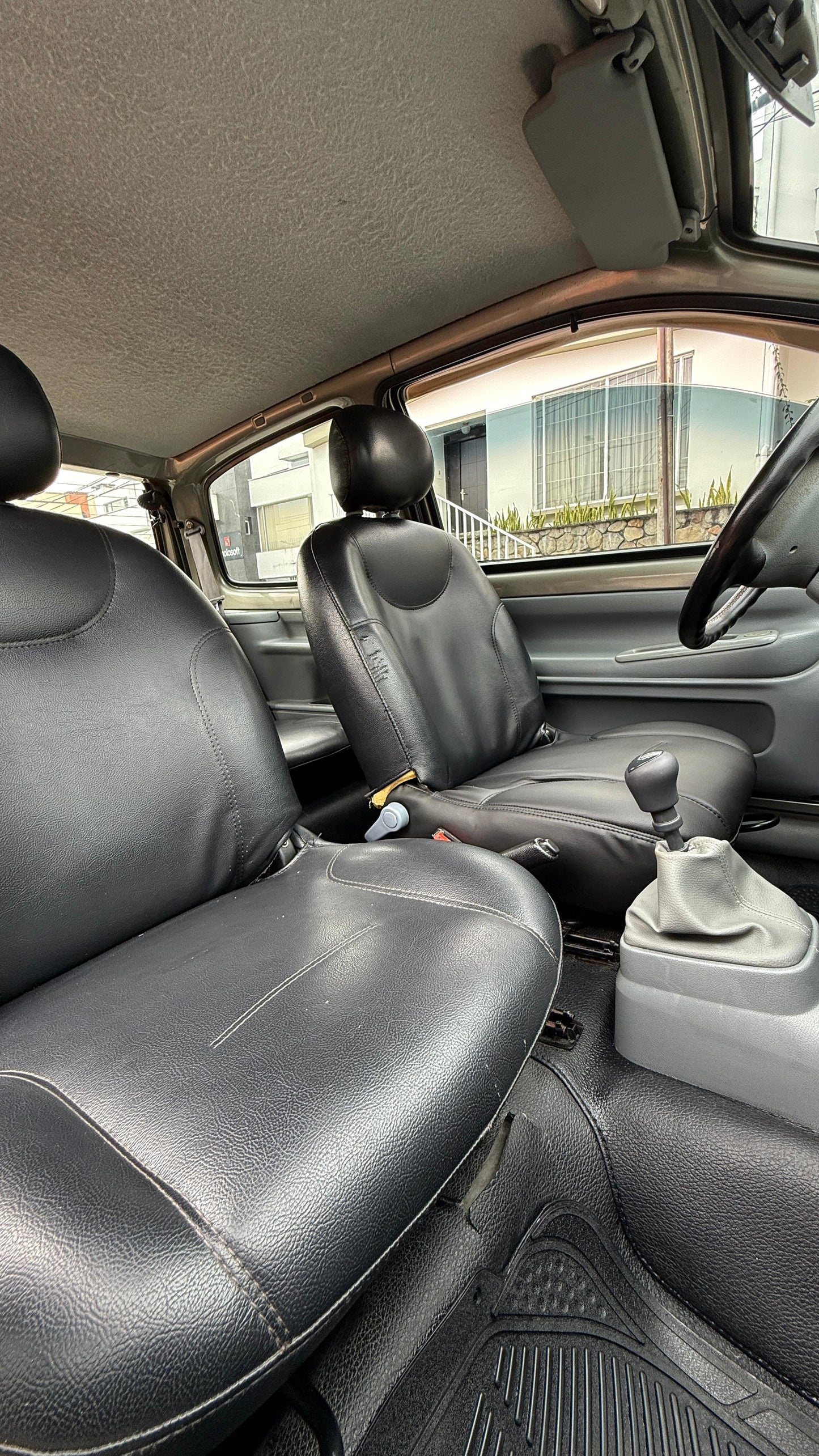 RENAULT TWINGO ACCESS 1.2 16V 2013 MECÁNICO