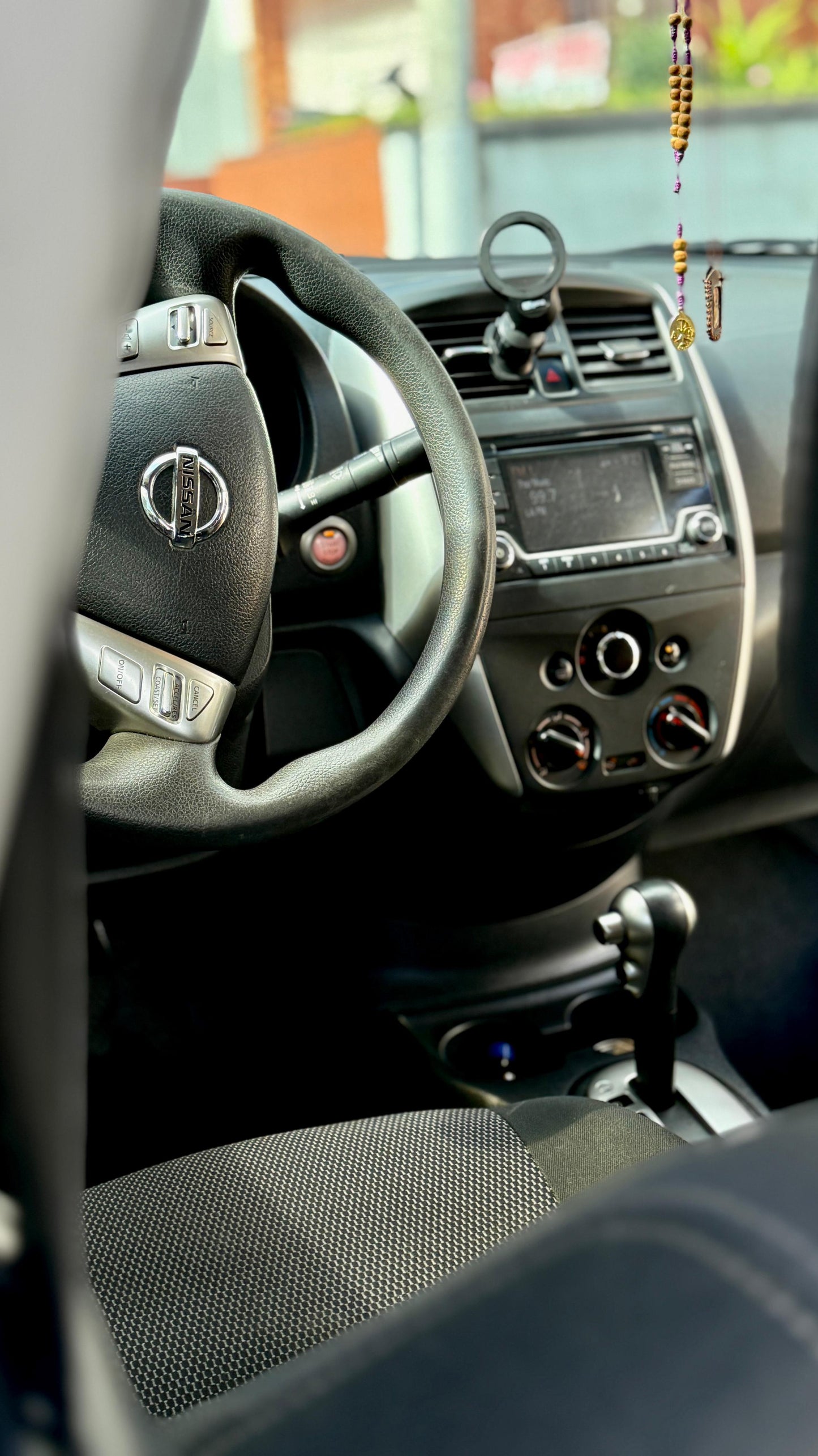 NISSAN VERSA PUREDRIVE 1.6 2016 AUTOMÁTICO