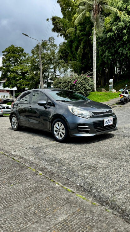 KIA RIO SPICE R 1.4 HATCHBACK 2016 AUTOMÁTICO