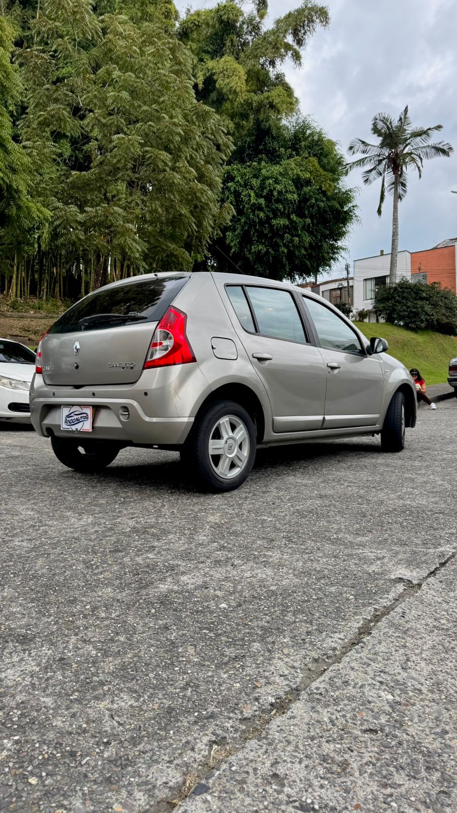 RENAULT SANDERO 1.6 16v 2012 AUTOMÁTICO