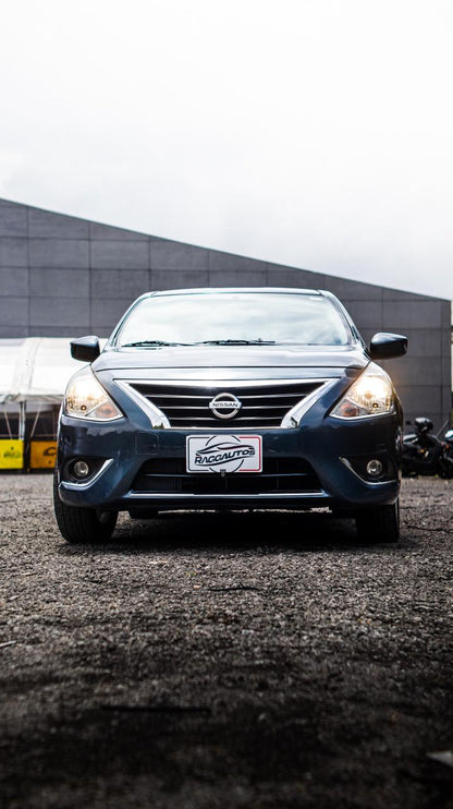 NISSAN VERSA 1.6 ADVANCE 2017 AUTOMÁTICO