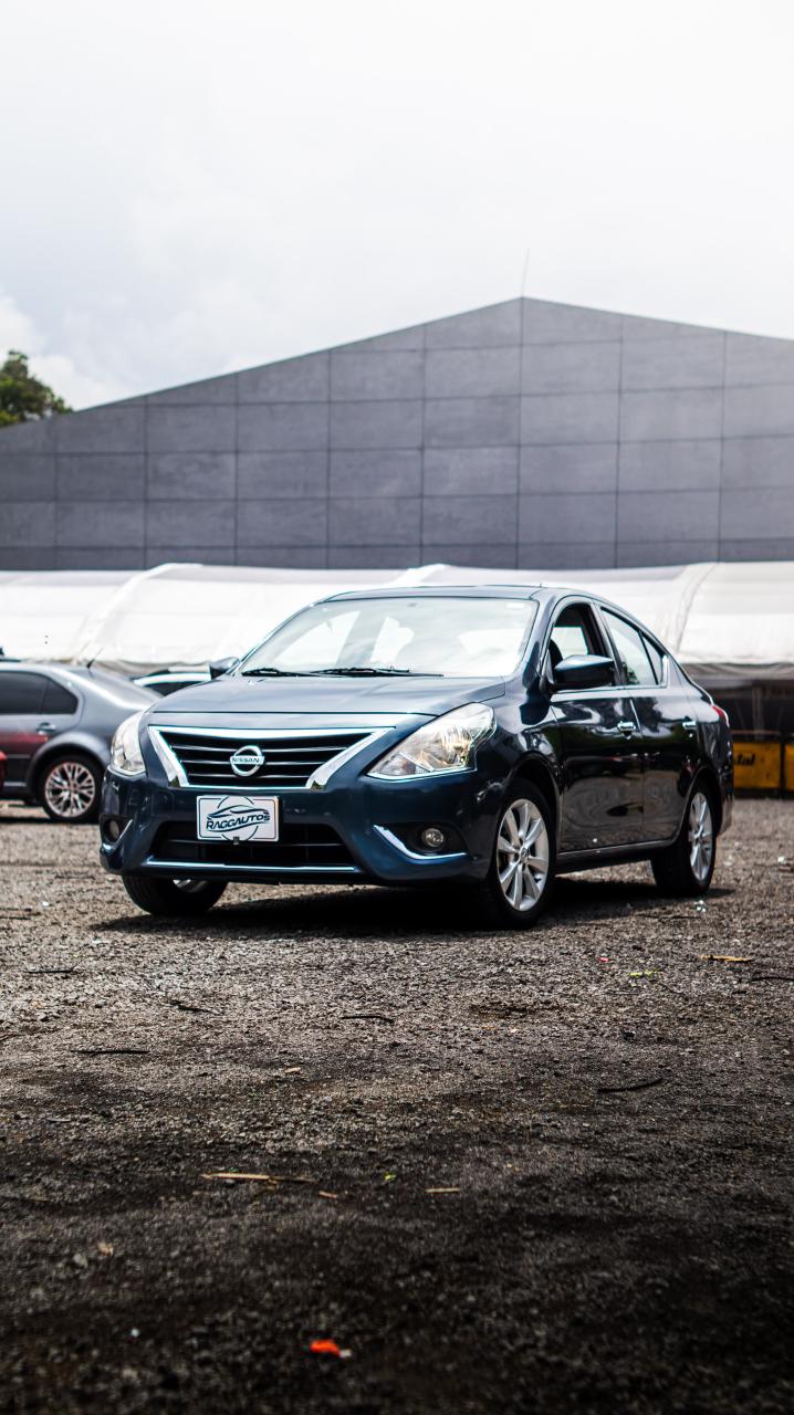 NISSAN VERSA 1.6 ADVANCE 2017 AUTOMÁTICO