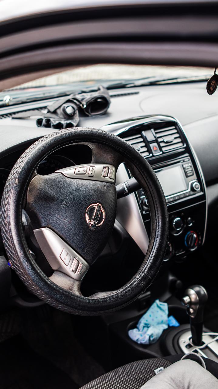 NISSAN VERSA 1.6 ADVANCE 2017 AUTOMÁTICO