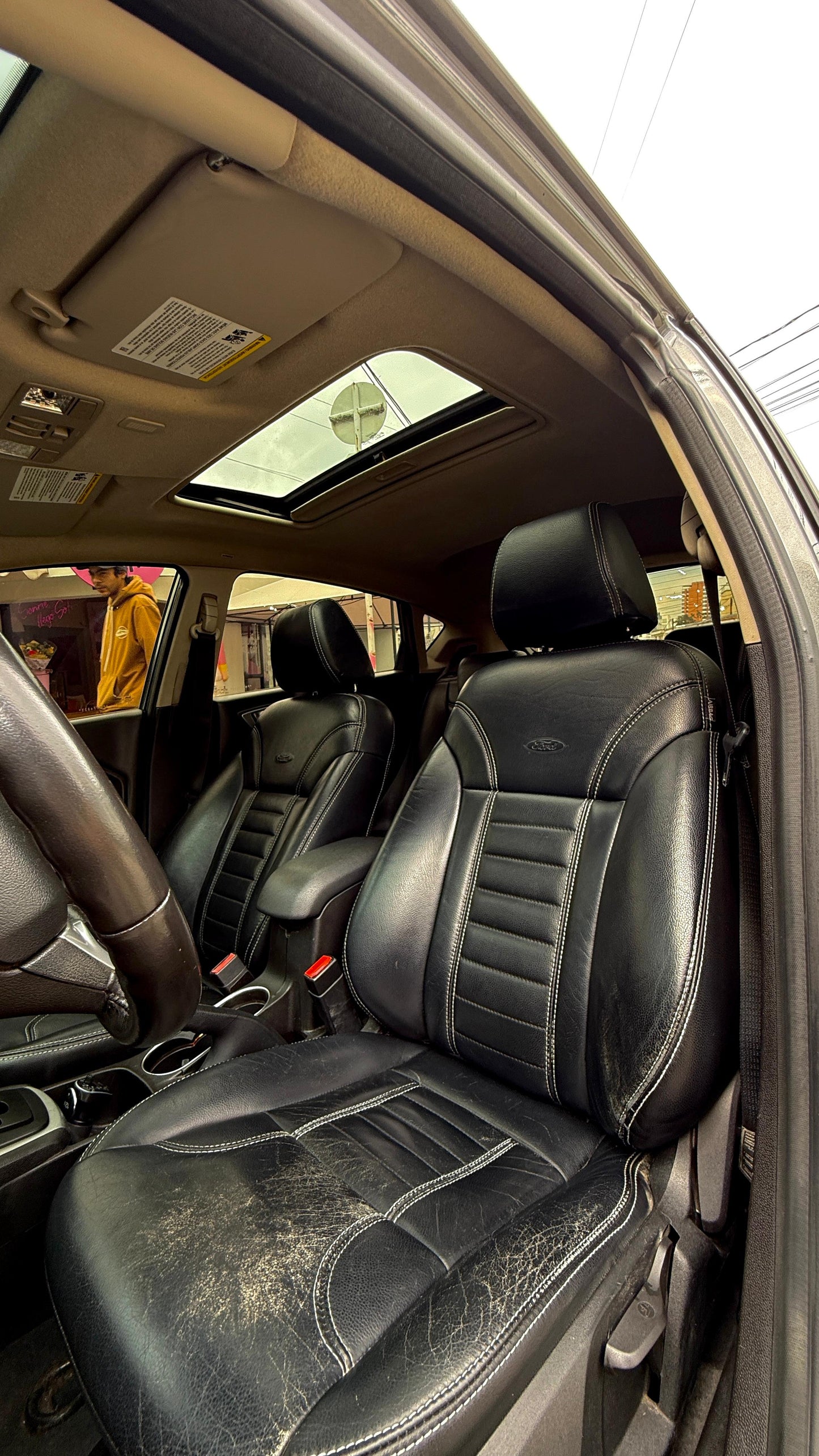 FORD FIESTA SE 1.6 HATCHBACK 2015 AUTOMÁTICO