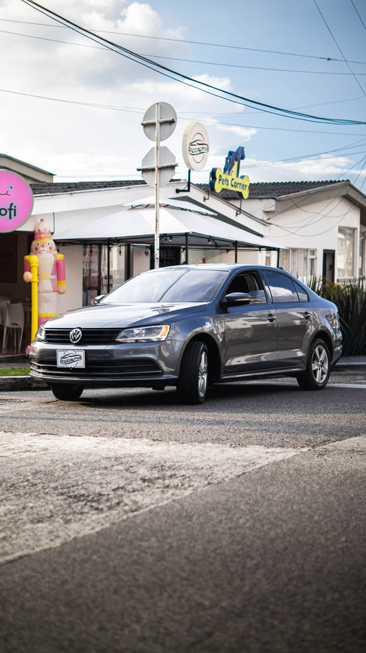 VOLKSWAGEN JETTA TRENDLINE 2.0 2018 MECÁNICO
