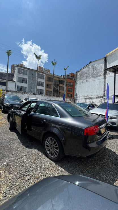 AUDI A4 1.8 2008 AUTOMÁTICO