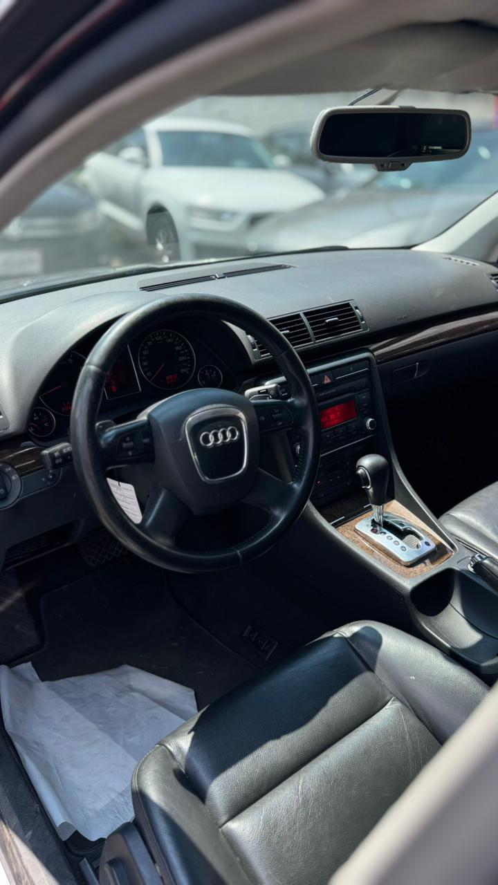 AUDI A4 1.8 2008 AUTOMÁTICO