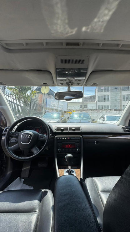 AUDI A4 1.8 2008 AUTOMÁTICO