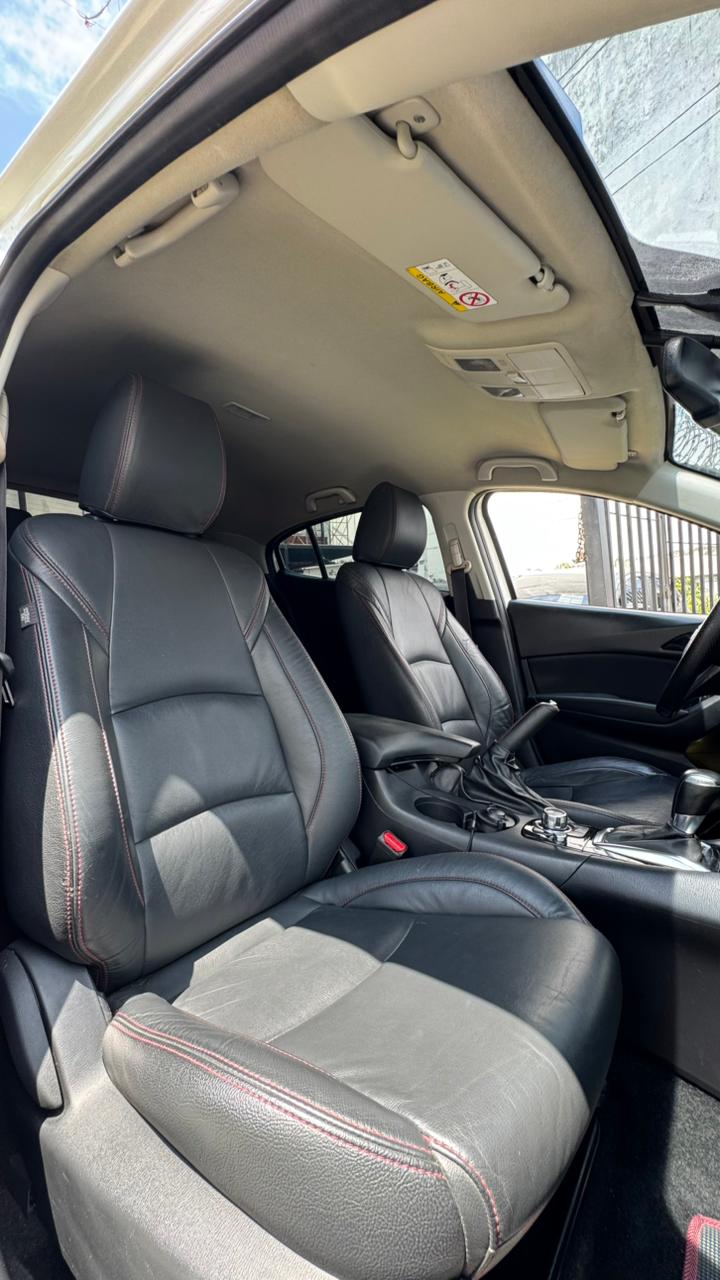MAZDA 3 TOURING  2.0 SPORT 2017 AUTOMÁTICO