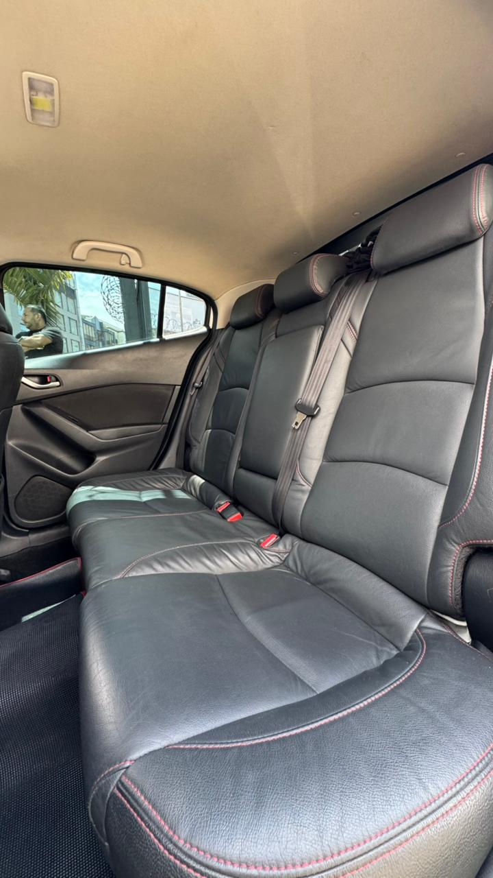 MAZDA 3 TOURING  2.0 SPORT 2017 AUTOMÁTICO